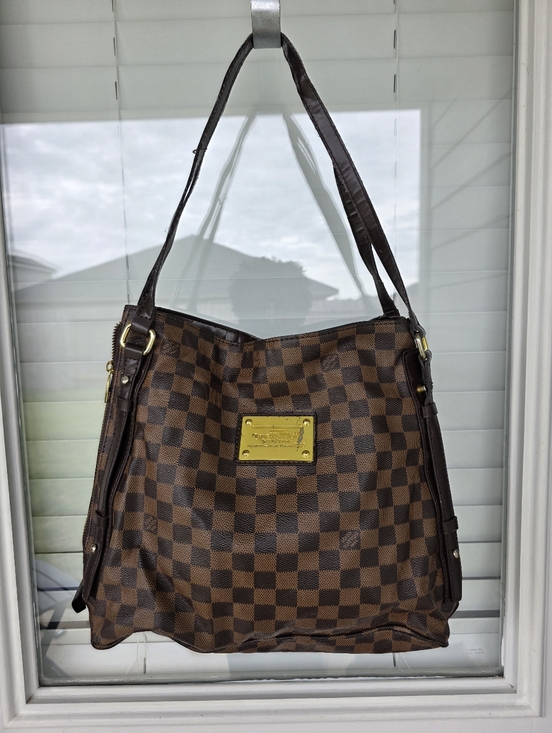Handbags - Louis Vuitton Brown Checkered Shoulder Top Handle Bag Women 11x13 Inches